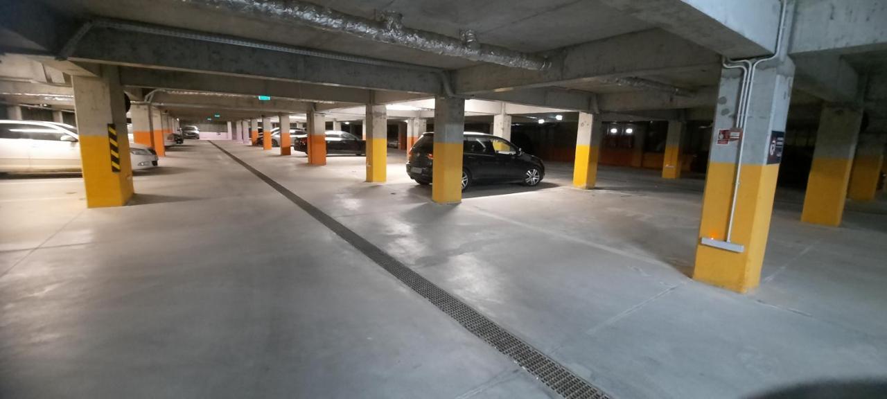 Rainbow Apartment Pink - Free Parking- Zona Spital Recuperare Iasi Exterior foto