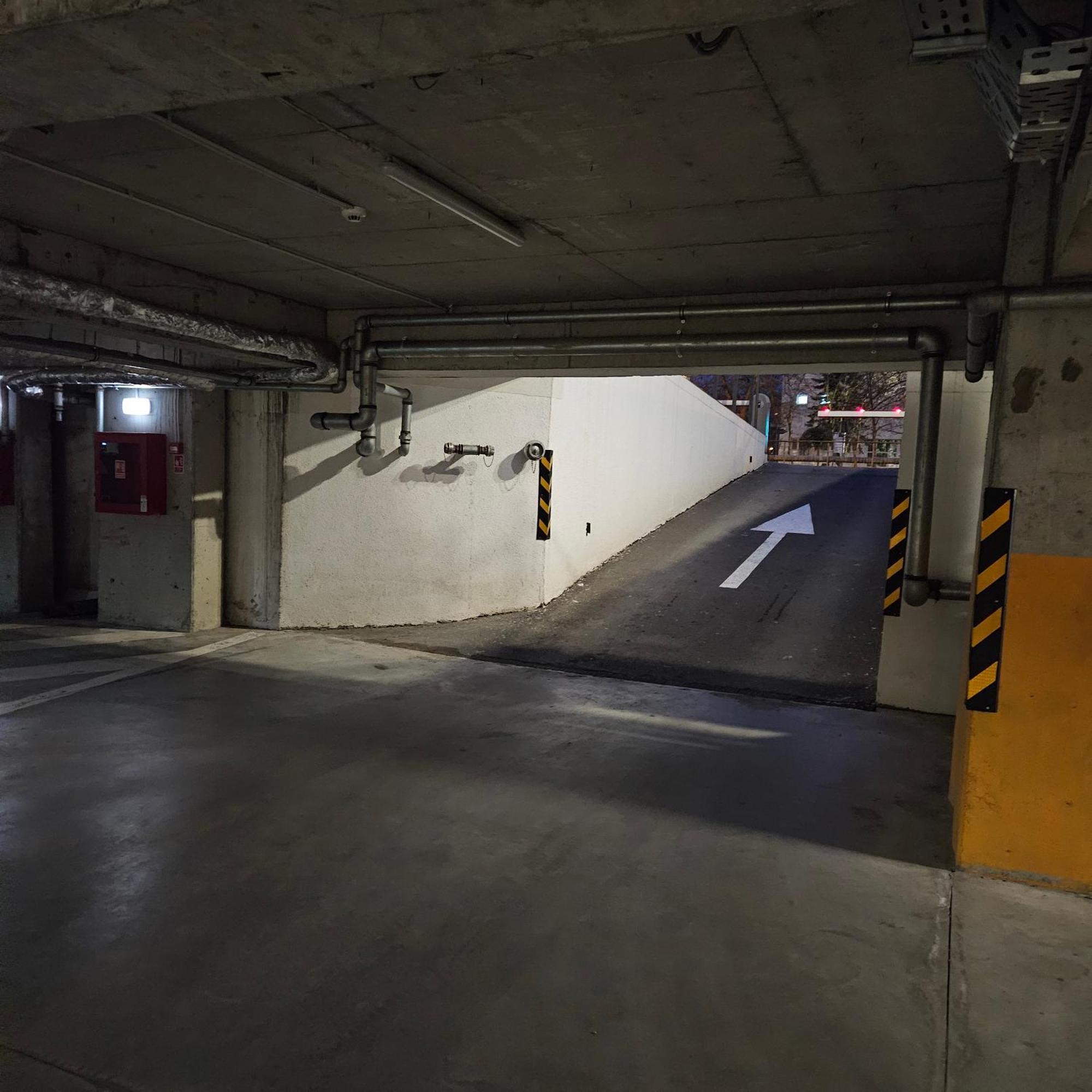 Rainbow Apartment Pink - Free Parking- Zona Spital Recuperare Iasi Exterior foto